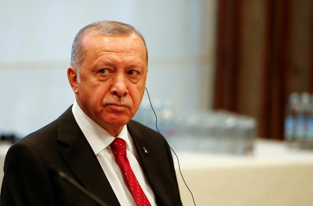 Ερντογάν : Η Τουρκία θα προβεί σε αεροπορικές και χερσαίες ενέργειες ανατολικά του Ευφράτη