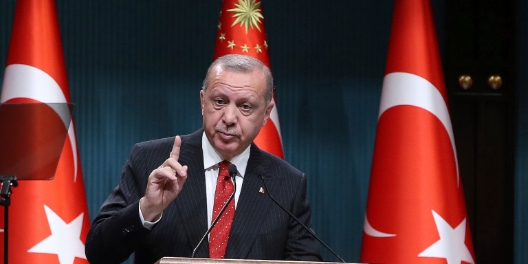 Ερντογάν : Θα «συντρίψουμε» τα κεφάλια των Κούρδων αν δεν υποχωρήσουν