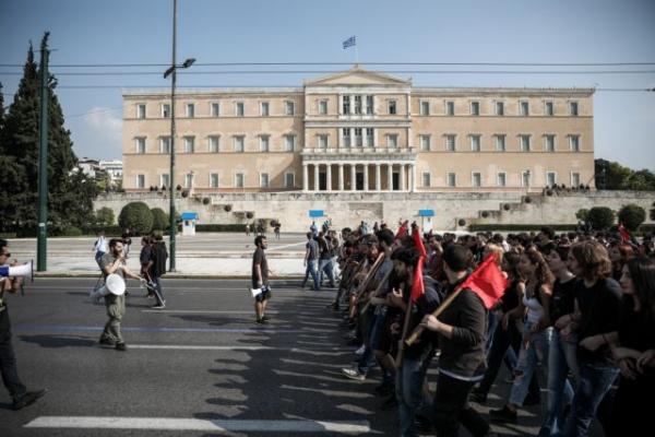 Πορείες και καταλήψεις από φοιτητές – Γιατί αντιδρούν