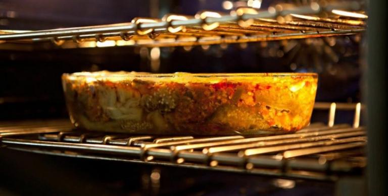 Φαγητά : Γιατί τα ψήνουμε στους 180 βαθμούς Κελσίου