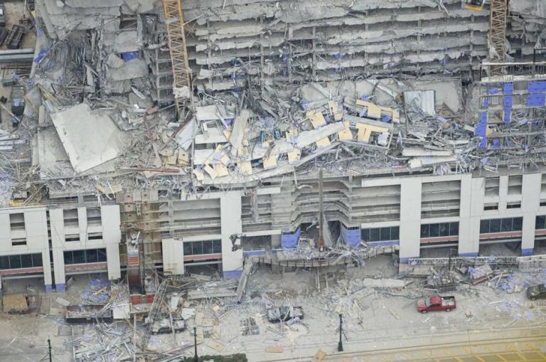 Νέα Ορλεάνη : Καρέ – καρέ η κατάρρευση του ξενοδοχείου