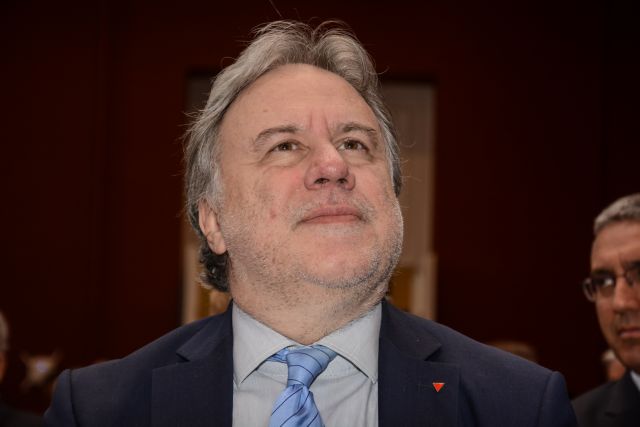 Κατρούγκαλος για ψήφο αποδήμων : Να δούμε το σ/ν για να τοποθετηθούμε