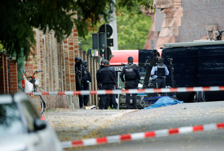 Γερμανία : Ο ύποπτος για το περιστατικό στο Χάλε ήθελε να διαπράξει σφαγή στη συναγωγή