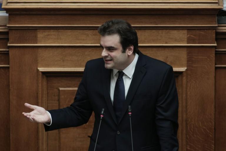 Πιερρακάκης : Αυτές τις υπηρεσίες θα προσφέρουν οι νέες ταυτότητες