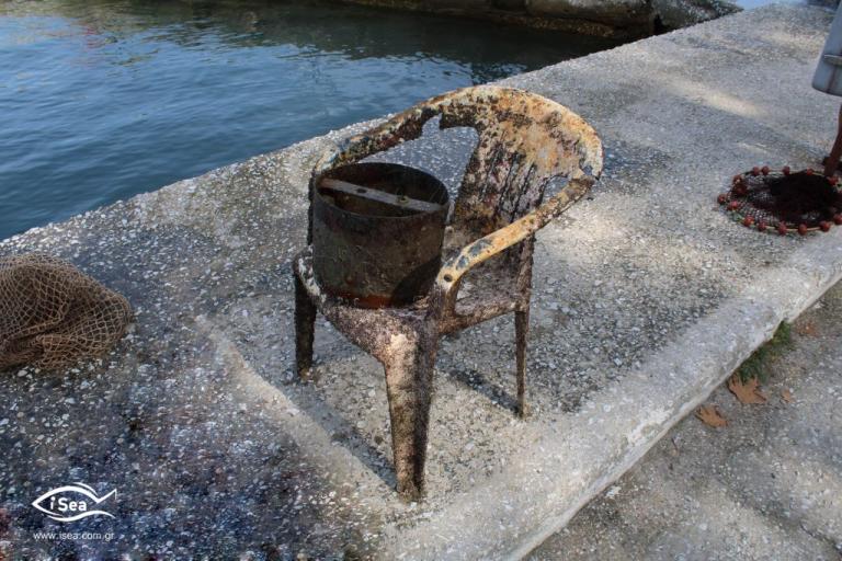 Ένας σκουπιδότοπος στο βυθό της Θάσου