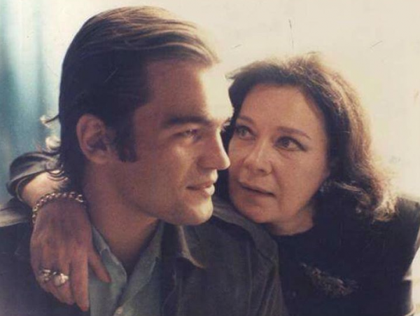 Τζένη Καρέζη : Οι τελευταίες μέρες της όπως τις θυμάται ο Κ. Καζάκος