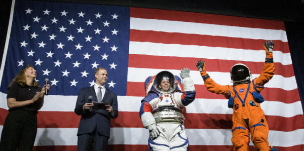 Η NASA επισπεύδει τον πρώτο αποκλειστικά γυναικείο διαστημικό περίπατο