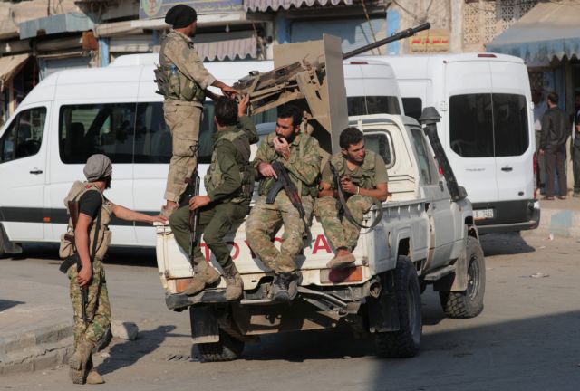 Οι Κούρδοι αποχωρούν από τη ζώνη ασφαλείας, εν μέσω καταγγελιών για παραβιάσεις εκεχειρίας
