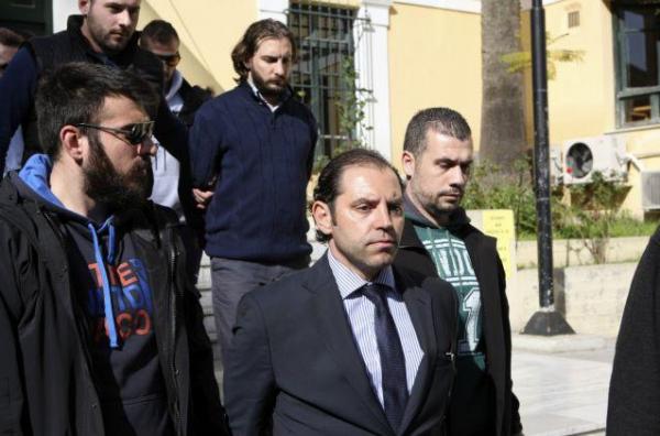 Παναγιώτης Μαυρίκος : Η ζωή και ο θάνατος του εκδότη – Νεκροί η μητέρα και ο αδελφός του