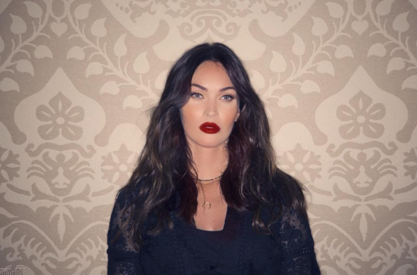 Μέγκαν Φοξ : Σπάνια φωτογραφία με την οικογένειά της