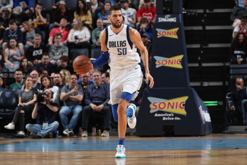 Από τους Μάβερικς πίσω στη Ρεάλ Μαδρίτης ο Μεζρί