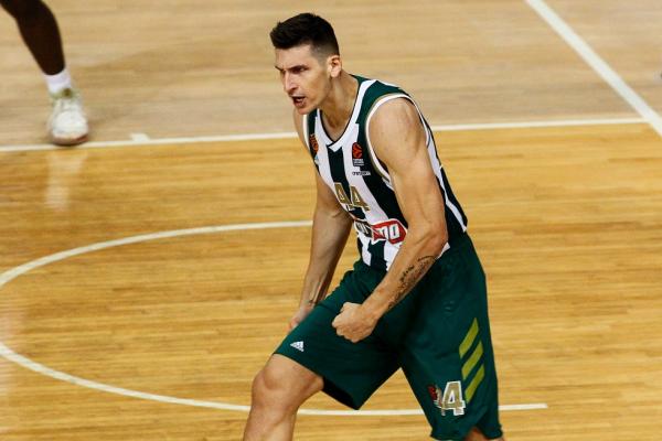 Παναθηναϊκός – Ερυθρός Αστέρας : Το εντυπωσιακό κάρφωμα του Μήτογλου