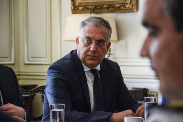 Θεοδωρικάκος για ψήφο αποδήμων: Βρήκαμε τη βάση συμφωνίας – Μπορούμε να ψηφίσουμε και οι 300