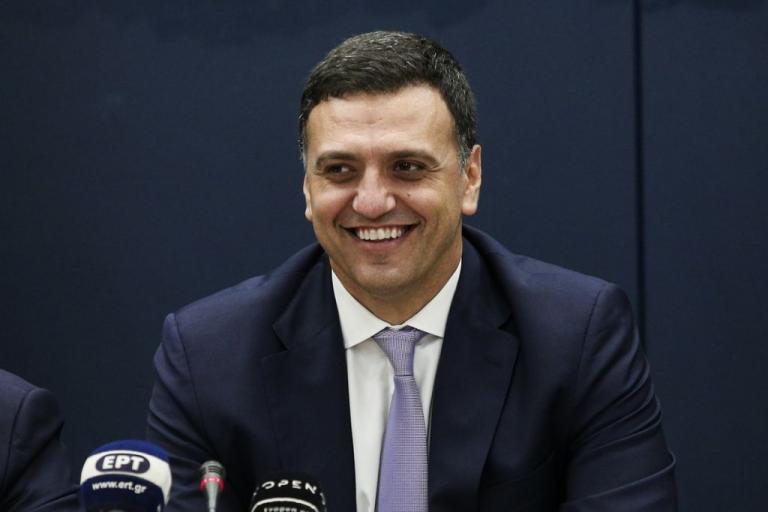 Νομοσχέδιο – σκούπα Κικίλια: Τι θα ισχύει για κάπνισμα, clawback, φαρμακευτική δαπάνη