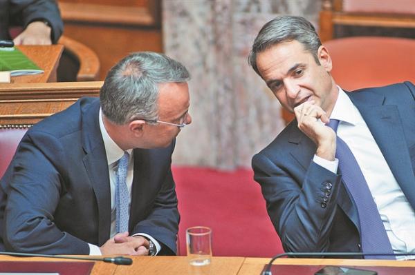 Νέα έξοδο στις αγορές ετοιμάζει η κυβέρνηση – Νέα στρατηγική για το χρέος