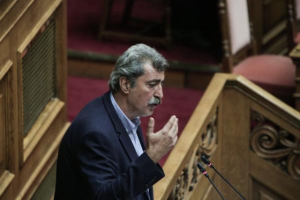 Εκτός ορίων και πάλι ο αψύς Σφακιανός – Σάλος από τις ύβρεις Πολάκη στη Βουλή