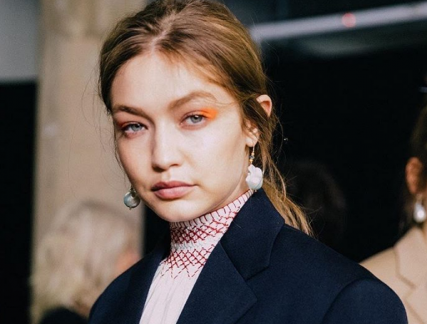 Ο οίκος Prada ετοιμάζει βαλίτσες για Ιαπωνία