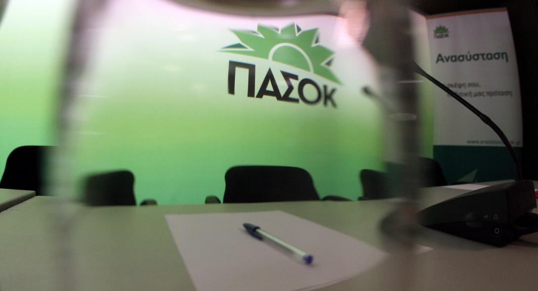 «Κρυφτούλι» στο ΠΑΣΟΚ για τη συνάντηση Γεννηματά – Ανδρουλάκη