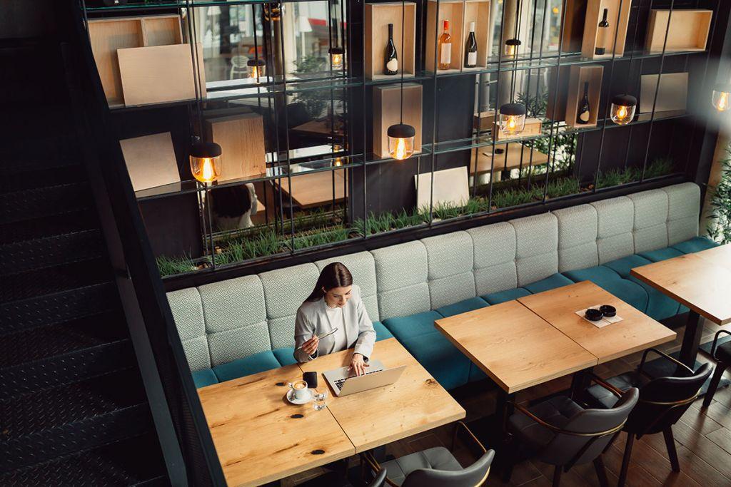 Stay on top: Το Digital Workplace κρατά την επιχείρησή σας στην κορυφή!