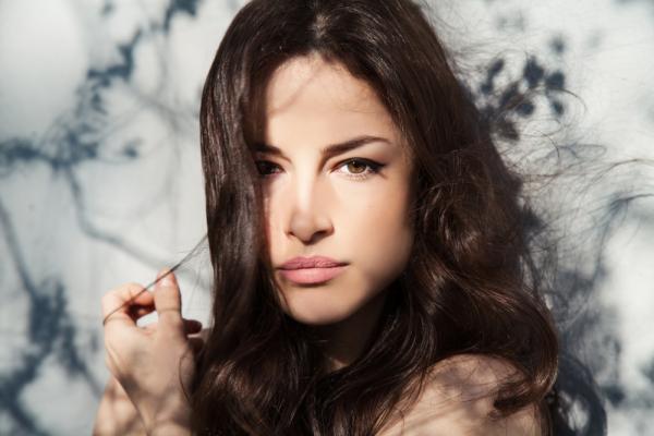 Έτσι πρέπει να φορέσετε το eyeliner αν έχετε μάτια με κατεβασμένο «καπάκι»