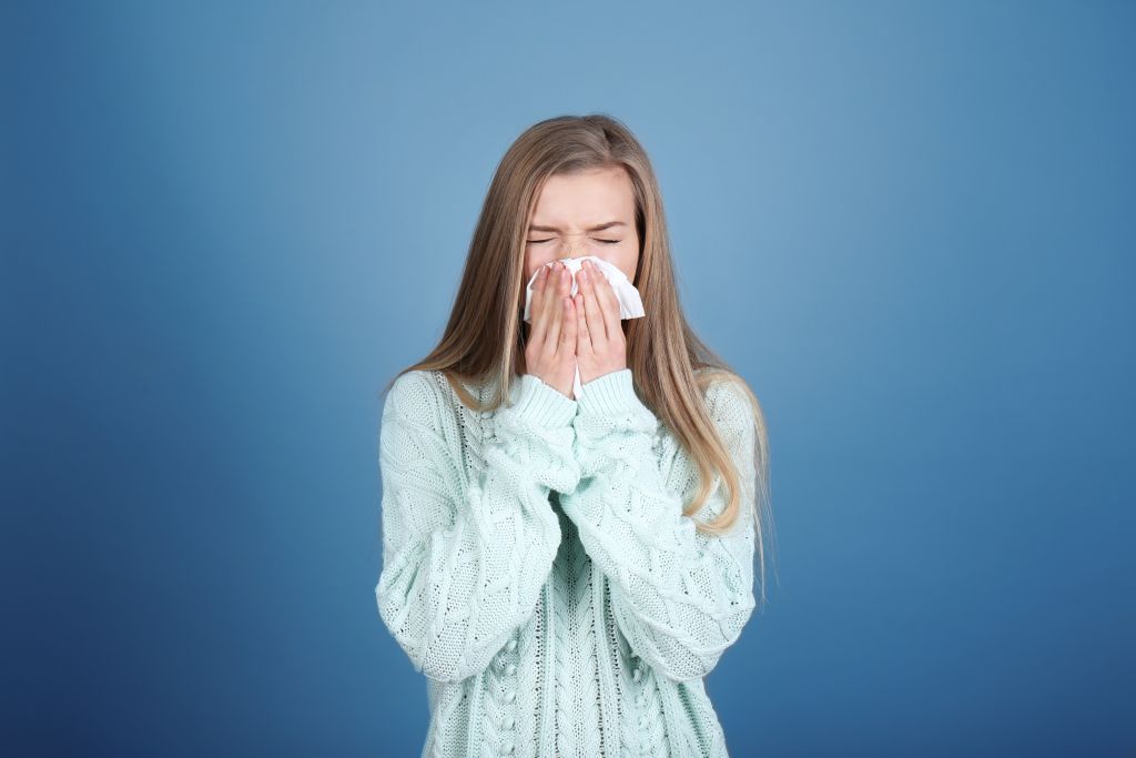 Αλλεργία ή κρύωμα; - Οι ενδείξεις που θα σας βοηθήσουν να καταλάβετε