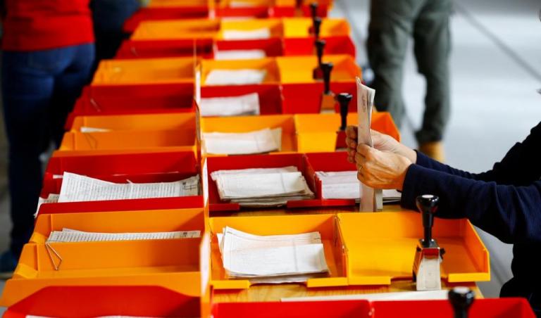 Ιστορικό «πράσινο» κύμα σάρωσε και στις ελβετικές εκλογές