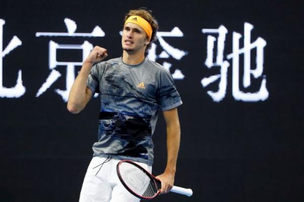 China Open : Ο Ζβέρεφ αντίπαλος του Τσιτσιπά στα ημιτελικά