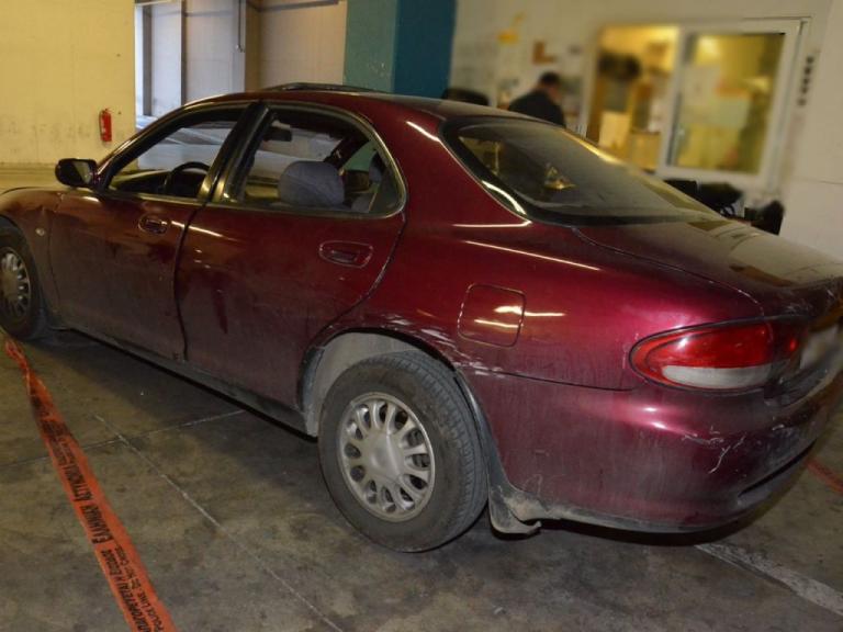 Εξαρθρώθηκε πενταμελής σπείρα που «χτυπούσε» με κλεμμένα αυτοκίνητα καταστήματα