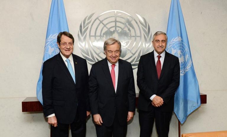 Κυπριακό : Βλέπουν τριμερή συνάντηση με Γκουτέρες τον Νοέμβριο στο Παρίσι