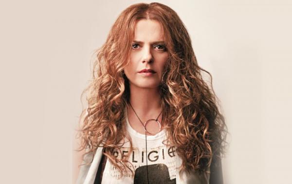 Ελένη Τσαλιγοπούλου : Γιατί μπήκε στο νοσοκομείο