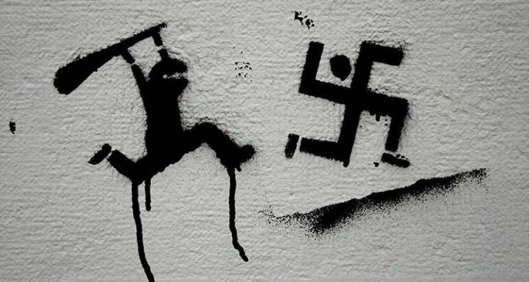 Η Ελλάδα δεν κινδυνεύει από 16χρονα και πρόσφυγες. Από τους φασίστες κινδυνεύει