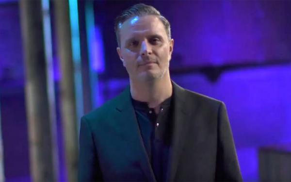 Στηβ Βρανάκης : Από την Google και τη NASA στο Μέγαρο Μαξίμου