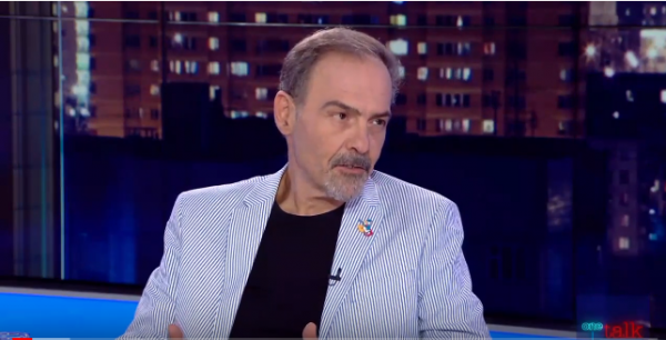 Γ. Ζουμπουλάκης στο One Channel: Όλοι έχουμε έναν μικρό Joker μέσα μας