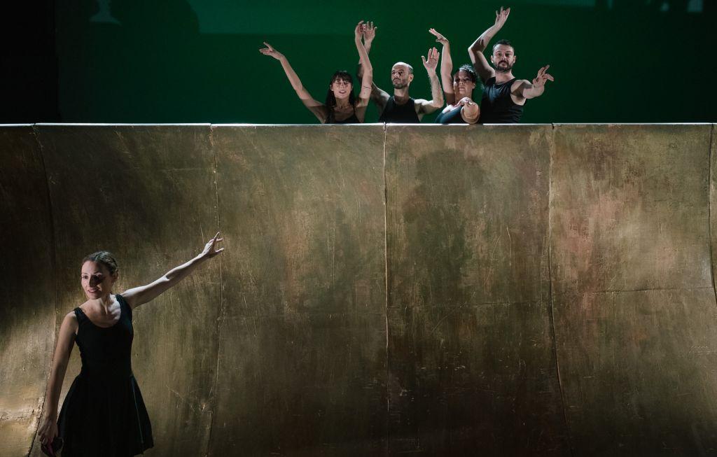 «Το σκλαβί» της Καλογερόπουλου για δεύτερη χρονιά στο θέατρο Πόρτα