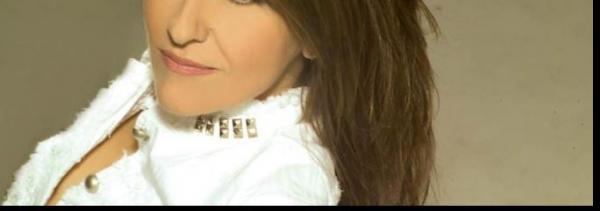 Στέλλα Κονιτοπούλου : Η κατάθλιψη, η καριέρα της και οι γιατροί