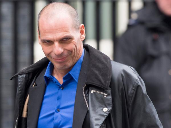 Βαρουφάκης κατά Ολαντ : Λέει ψέματα ο… ανύπαρκτος – Ποτέ δεν ζητήσαμε από τους Ρώσους να τυπώσουν χρήμα