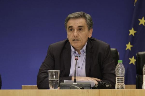 Τσακαλώτος : Το μαγικό ραβδί του Μητσοτάκη – Εμείς θα επιμείνουμε σε μια ισορροπημένη πολιτική