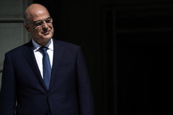 Δένδιας : Εκτάκτως τη Δευτέρα στην Κύπρο