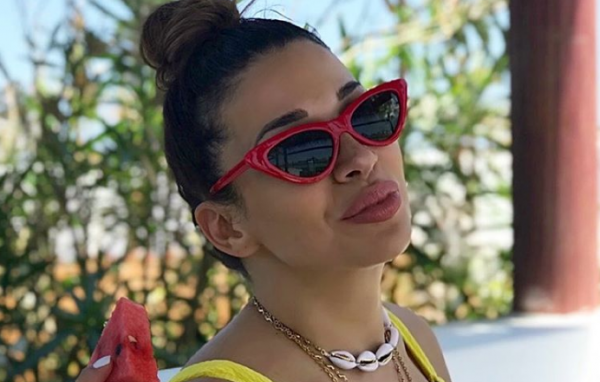 Ελένη Χατζίδου: Η φωτογραφία από την πρώτη βόλτα με την κόρη της