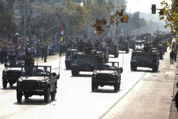 Θεσσαλονίκη : Συνθήματα υπέρ της Μακεδονίας στην παρέλαση