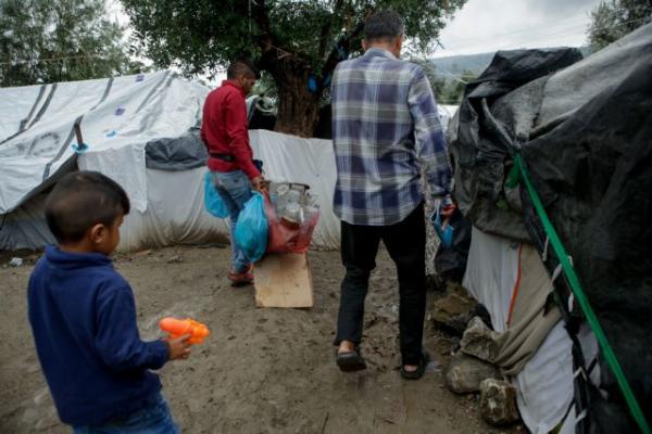Λέσβος : Η αλληλεγγύη των γιατρών έσωσε 12χρονο πρόσφυγα χωρίς ΑΜΚΑ