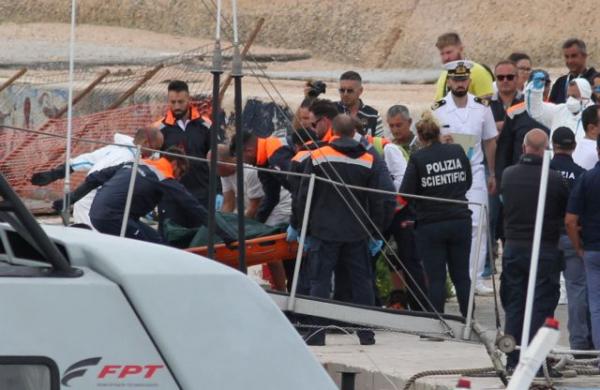 Προσφυγικό : Στους 13 οι νεκροί από το ναυάγιο στη Λαμπεντούζα