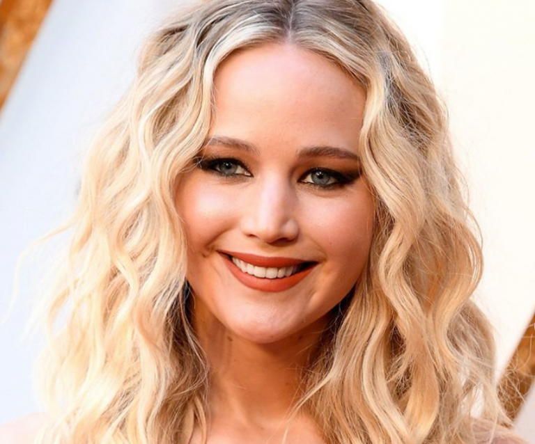 Jennifer Lawrence : Ο λαμπερός γάμος μιας σταρ του Χόλιγουντ