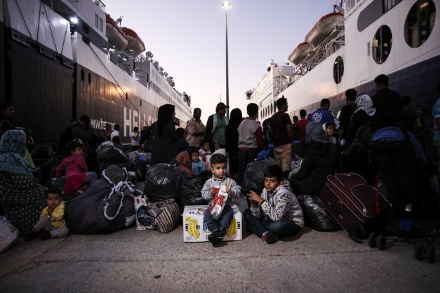 Προσφυγικό : Ο Ζεεχόφερ προειδοποιεί για κίνδυνο νέου 2015