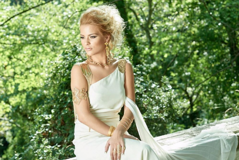 Ραφαέλα Πλαστήρα : Η 20χρονη από τα Τρίκαλα νέα Σταρ Ελλάς