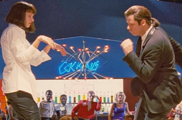 Τζον Τραβόλτα: 25 χρόνια μετά χορεύει το «You Never Can Tell»