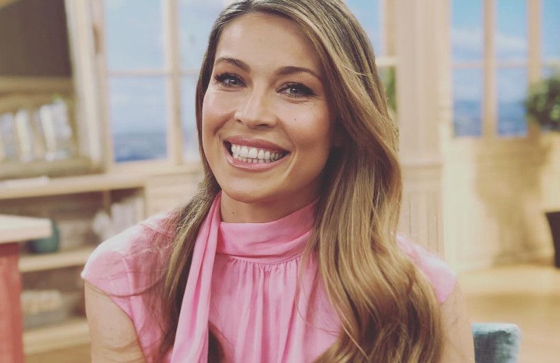 Μαριέττα Χουσαλά : Δείτε το εντυπωσιακό χριστουγεννιάτικο δέντρο που στόλισε