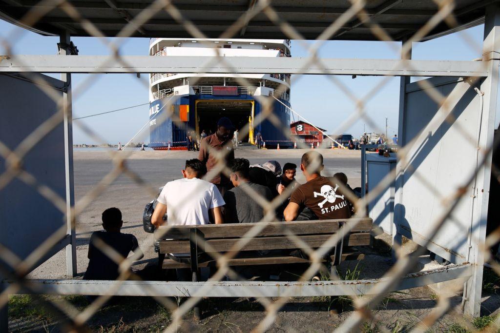 Κλειστά κέντρα και απελάσεις δεν σημαίνουν λύση του προσφυγικού / μεταναστευτικού