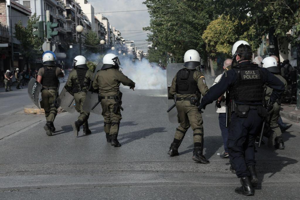 Παιχνίδια με το άσυλο