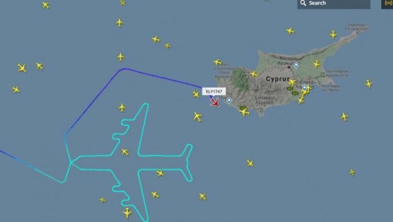 Κύπρος : Απίστευτη εικόνα διέγραψε στην τελευταία του πτήση αεροσκάφος